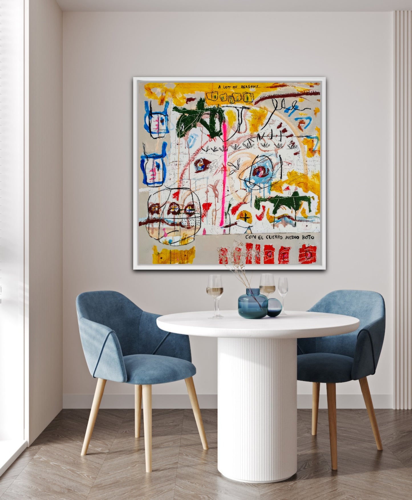 Con el cuerpo medio roto